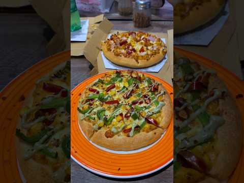 Pizza Hut 🍕 Awesome American Cheesy Pizza Vs Ultimate Tandoori Veggie Pizza 😍❤️ #shorts