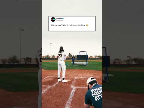 This is why the MLB uses wooden bats 🤣 #pullwax #sportscards #mlb (Via @kbecker_10)