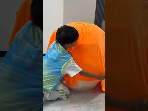¡Max convirtió la bicicleta de Lucía en un increíble Coche Calabaza!😱🔥#shorts