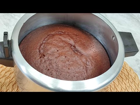 BOLO FEITO NA PANELA DE PRESSÃO | PRONTO EM 15 MINUTOS |#kdeliciacozinha