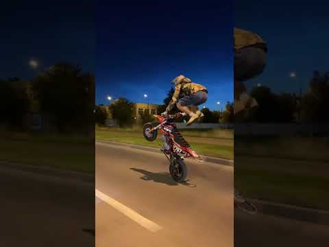 БОЛЬШЕ ДВИЖА У МЕНЯ В ТГ: Blsxdmrt757 #bikelife #stuntvideo #stunt #stuntrider #pitbike #moto #reels