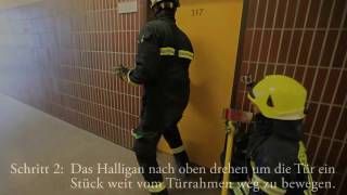 Firefighters Forcible Entry Door Training  Forcible Entry Schloss aufhebeln, VermiT | firefighting