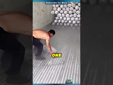 He Used One Frozen Tuna to Unload Them All