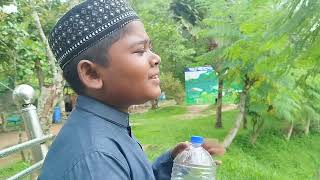 শুটিংয়ের ফাঁকে বৃষ্টিস্নাত দিনে মেহরাজের খালি কন্ঠে নাশিদ পরিবেশন | mehraz uddin gojol