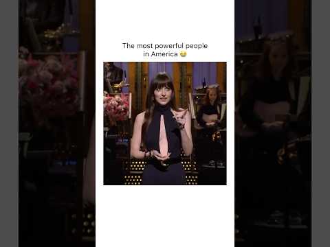 She cooked him bad 😭😂 #dakotajohnson #snl #tiktok #tiktokvideo #viral #funny #meme #fyp
