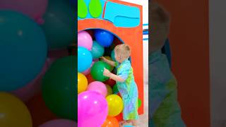 Magic Washing Machine Makes Balloons!