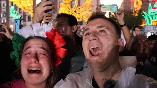 🇪🇸 ALDARA Y ALEX VIVEN  el GRITO de INDEPENDENCIA de MÉXICO en el ZÓCALO 🇲🇽😭 **acaban llorando**