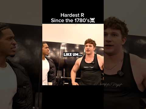 Caught me off guard 😭 #connorsinann #varsity747 #bodybuilding #meme #gymtok