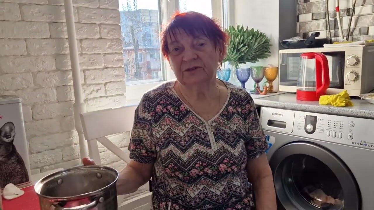 Надя едет мама попалась