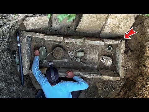 The Grave We Discovered Shocked the World ❗️ [ Strange Treasure Hunt with a Metal Detector ]