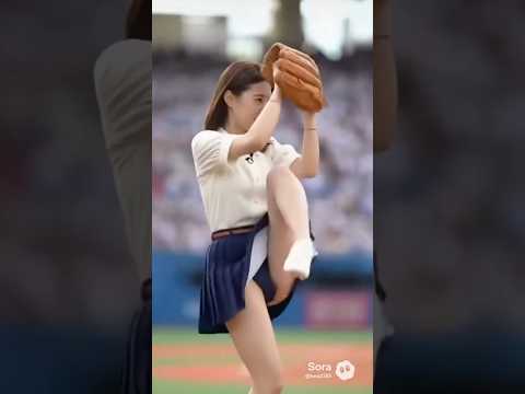 「ヒラパン」こと平石アナの始球式 #ai #announcer #美女