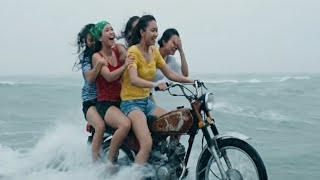 This is Not Easy Driving its Supernatural Talent With Single Motorbike