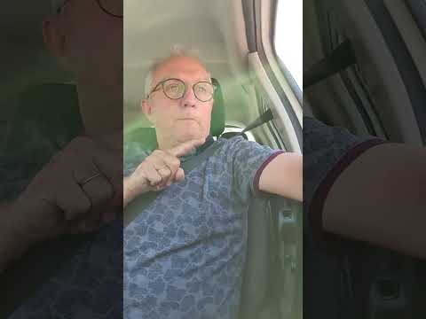 Permis de conduire avec Antoine pour apprendre plus