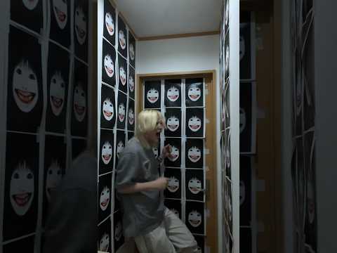 【ドッキリ】超ビビリな友達を怖い顔しかない部屋に閉じ込めたwww #ブリカワ #ブリとカワウソ #shorts