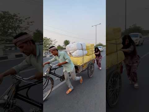 न कोई उदासी होमन में न निराशा हो जीवन मेंअगर कुछ कर गुजरजाने की तमन्नातो फूल खिलही जाते उजड़े चमन में
