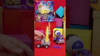 Paw Patrol Crew Playing with Magic Sand 🐶 #pawpatrol  #toys #christmas