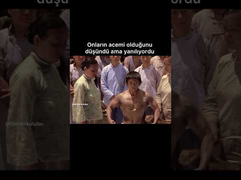 Onların acemi olduğunu düşündü ama yanılıyordu 👍 Kung Fu Sokağı 🎬
