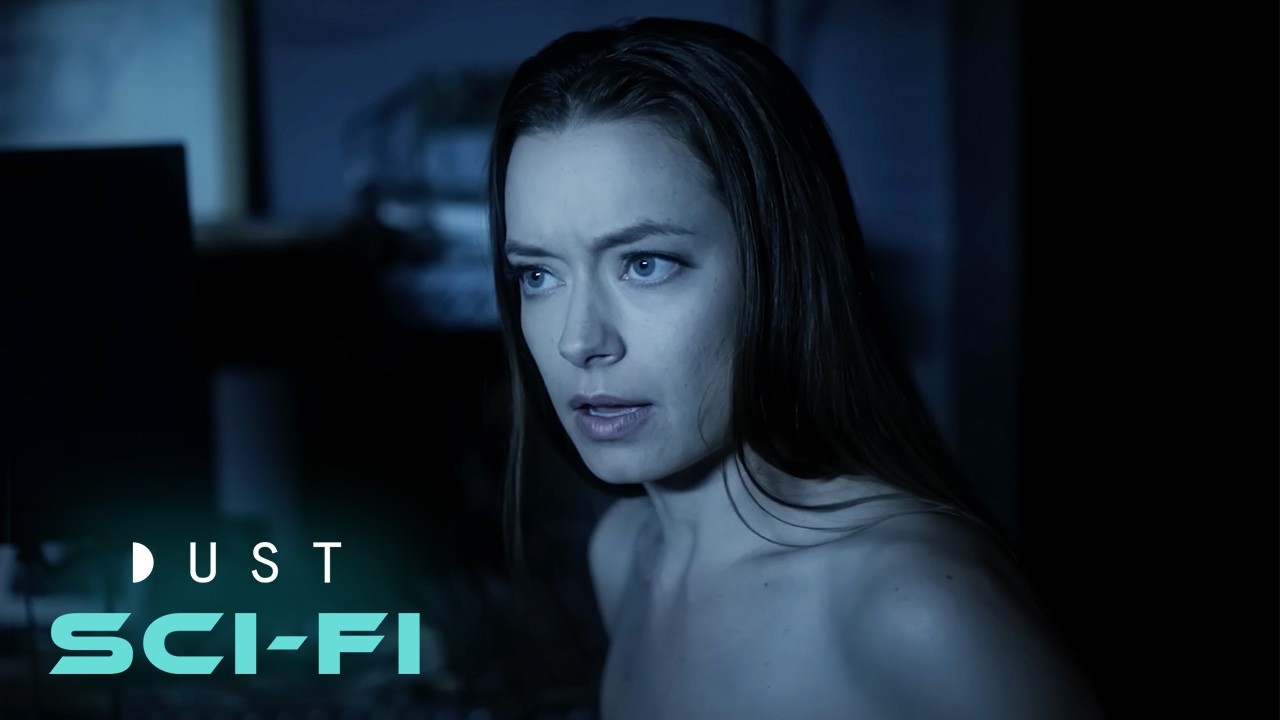 Sci-Fi Short Film The Collector - DUST