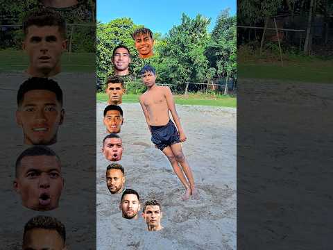 Which player touch more times😲? 🤔😱 #football #shorts #footballrepublic #shorts #viral #trending