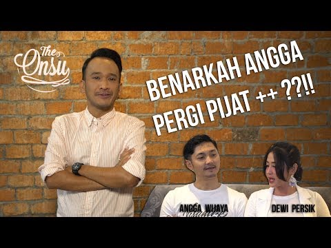 Download Video Chit-Chat Bensu -- Benarkah Angga Pergi Pijat ++ ??? Download Video Chit-Chat Bensu -- Benarkah Angga Pergi Pijat ++ ???