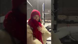 Hailee Steinfeld dropped in our Beau Society Club Chat Today -- More BS Tom! Elastic-Waist Pants!