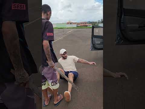 Ladrao De Carros Ataca NOVAMENTE