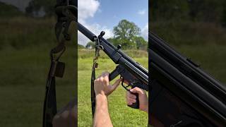HK MP5-N with a can