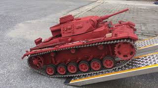 1/6 scale Panzer III, climbing into SUV
