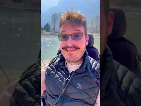 Pesco uno storione gigante 😍❤️￼ #simonepedersoli #italia #pesca #storione #fishing #disability