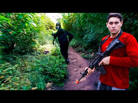 VOU AJUDAR O JUAN A PEGAR O PANICO