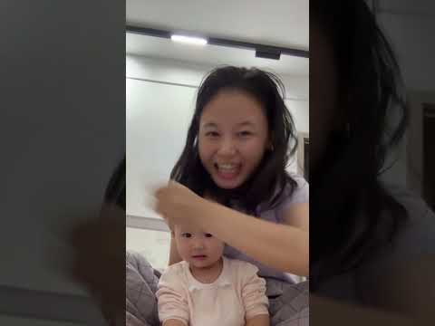 Different attitudes towards biting.😂😂😂#cutebaby #kid #children