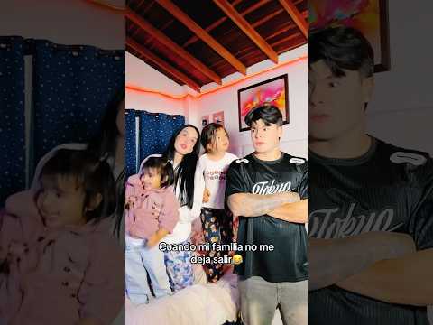 Mi FAMILIA no me deja SALIR con mis AMIGOS😭😩