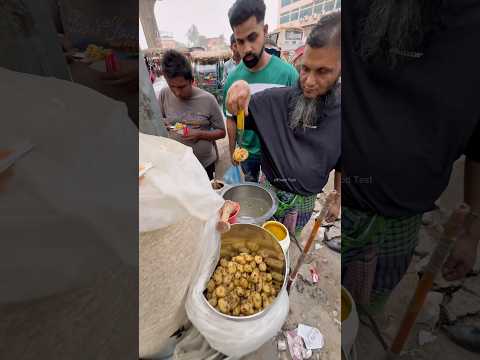 Hardworking Old Man Selling SPECIAL Egg Masala Jhal Muri - Street Food of Bangladesh #shorts
