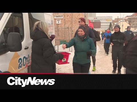 Winnipeg run club hosts annual loonie/toonie drop to raise awareness around homelessness