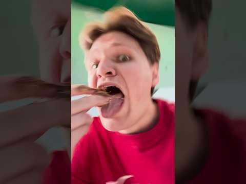 Шоколад в полуниці #скажименістоп #fastfood #eating #strawberry #strawberrychocolate