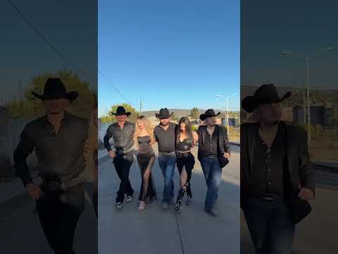 Es igual que un engaño 🥲💔 @Celeste #baile #amigos #mexico #huapango #nortena #rancho
