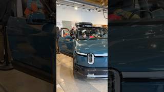 R2 - FIRST LOOK!