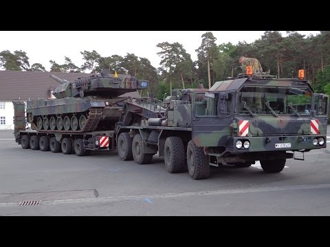 Verladung Kampfpanzer Leopard 2 auf SLT, Tag der Bundeswehr