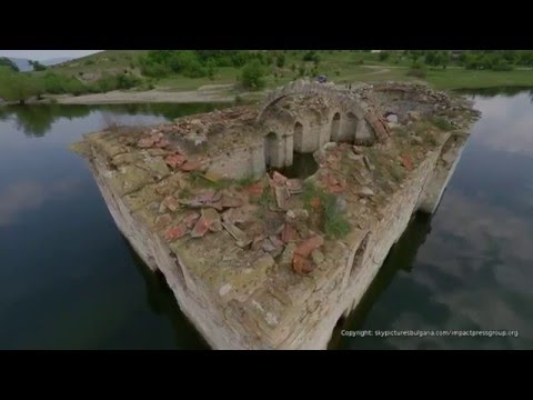 храм ушедший под воду. Смотреть фото храм ушедший под воду. Смотреть картинку храм ушедший под воду. Картинка про храм ушедший под воду. Фото храм ушедший под воду