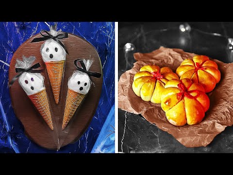 Scarily Good Halloween Treats to Try This Year! 🕸️🧁