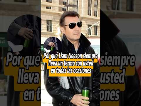 Nadie se ha dado cuenta de que Liam Neeson siempre lleva una botella térmica en todo momento