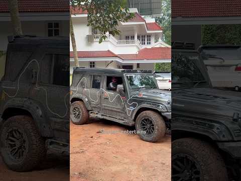 തൊപ്പിയുടെ വീട്ടിൽ ഷാജഹാന്റെ പോത്ത് 🔥പേടിച്ചോടി മമ്മു 🤣Thoppi shajahan issue #thoppi #trendingreel