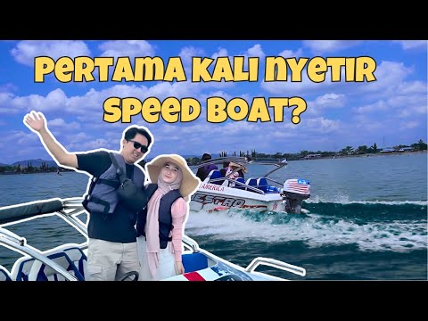 Pertama kalinya adira nyetir speedboat sendiri 😱!! MAS AWAN KETAKUTAN