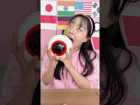 Eating a Giant Eyeball Jelly in Class?! ๐ซ๐๏ธ๐ฌ๐ฑ