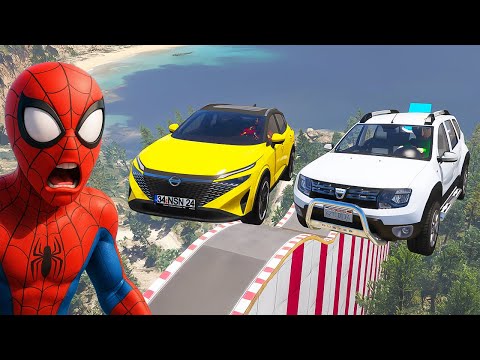 Örümcek Adam 😱 Eski ve Yeni Arabalar ile Kasisli Tırmanma Parkurunda - GTA 5
