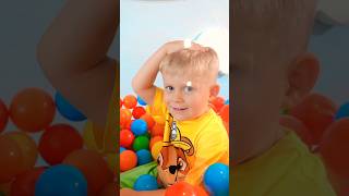 Oliver Inside the GUMBALL Machine Challenge