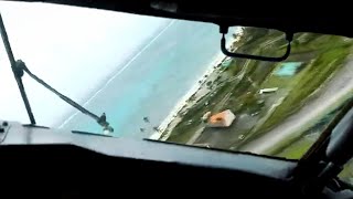 737 Pilot Banks Too Steeply