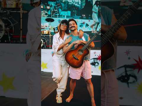 La vida da vueltas pero la música siempre conecta donde hay verdad.​⁠@VanesaMartinOficial 🚪🦋