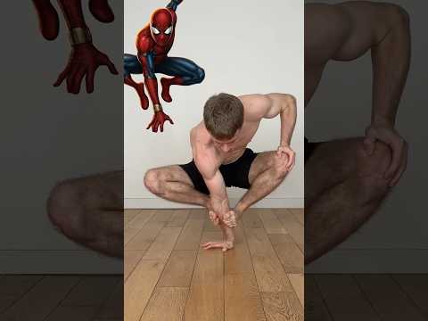 ELE PRECISA IMITAR TODAS AS POSES DO HOMEM ARANHA 🕷️ #shorts #viral #challenge #homemaranha