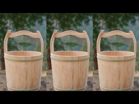Making traditional Wooden Bucket